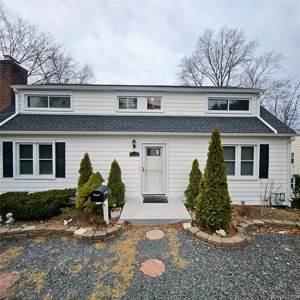 218 Warren Avenue Mamaroneck NY 10543