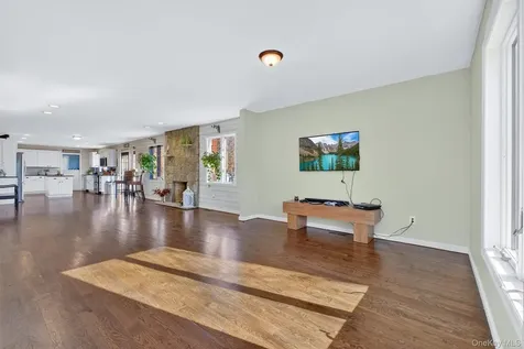 57 Innsbruck Boulevard Hopewell Junction NY 12533