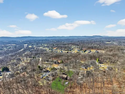 57 Innsbruck Boulevard Hopewell Junction NY 12533