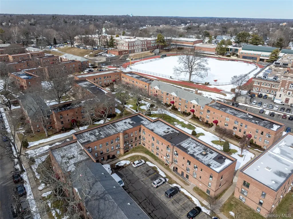 312 Richbell Mamaroneck NY 10543