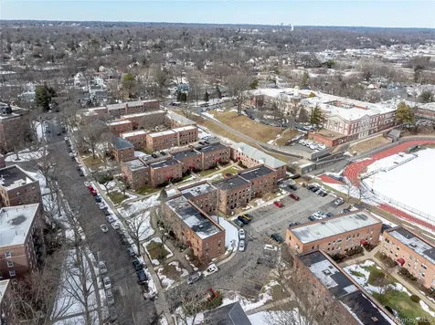 312 Richbell Mamaroneck NY 10543