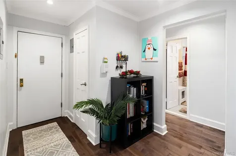 312 Richbell Mamaroneck NY 10543