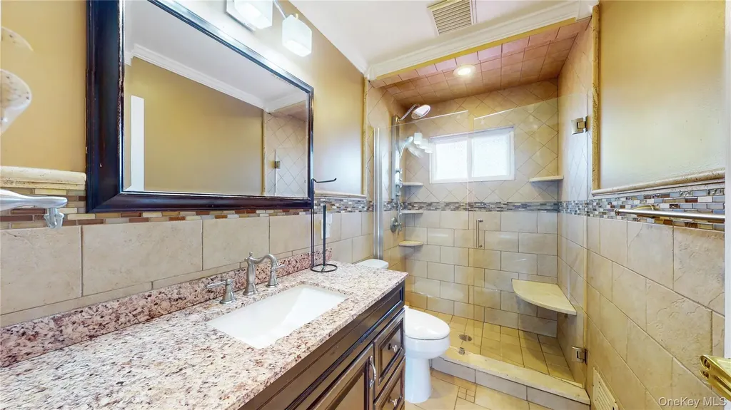 15 Lisa Drive Deer Park NY 11729