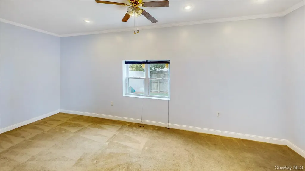 15 Lisa Drive Deer Park NY 11729