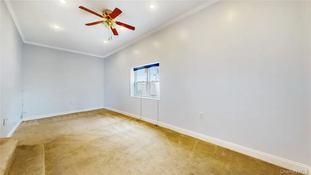15 Lisa Drive Deer Park NY 11729