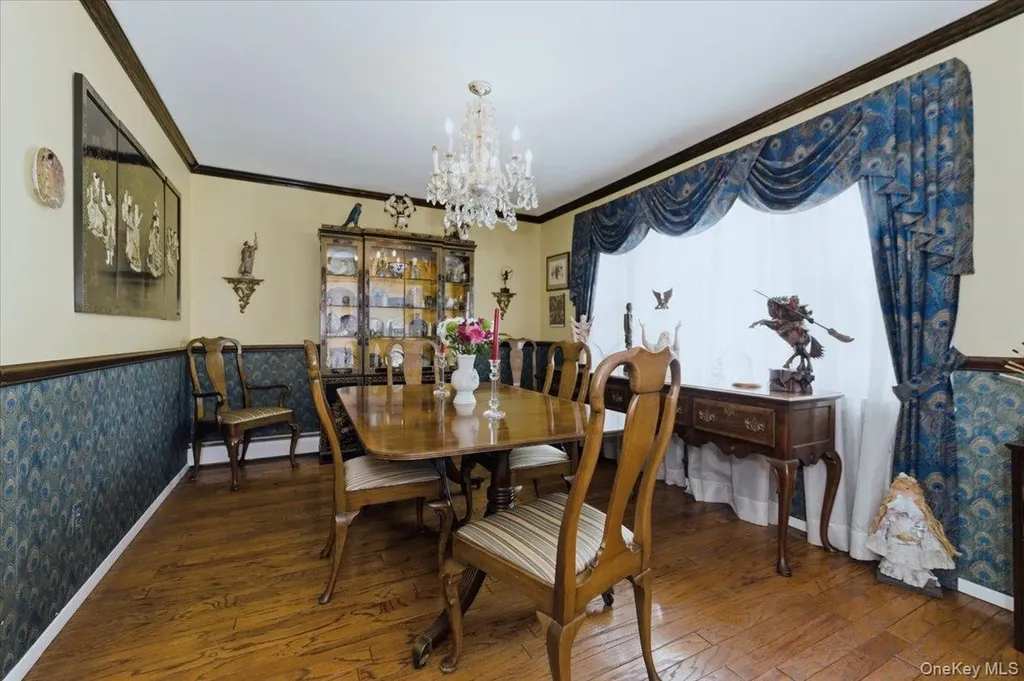 3881 Greentree Drive Oceanside NY 11572