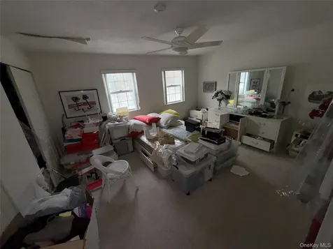 32 Quail Court Manorville NY 11949