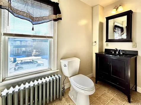 9 Parker Avenue Hyde Park NY 12538
