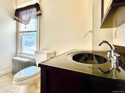 9 Parker Avenue Hyde Park NY 12538