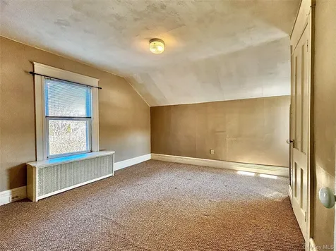 9 Parker Avenue Hyde Park NY 12538