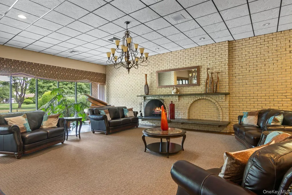 908 Drew Lane Saint James NY 11780