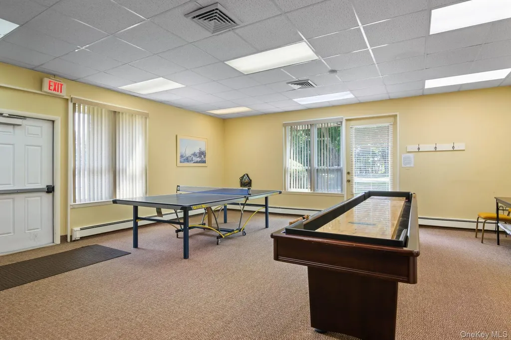 908 Drew Lane Saint James NY 11780