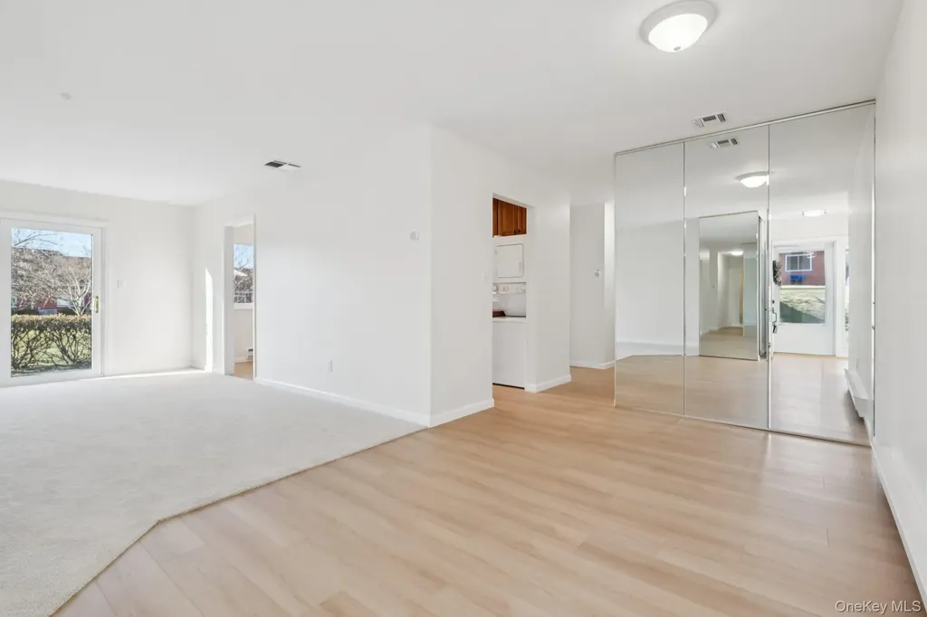 908 Drew Lane Saint James NY 11780
