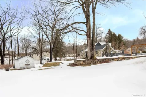 7 Overhill Road Stormville NY 12582