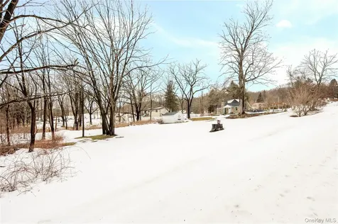 7 Overhill Road Stormville NY 12582