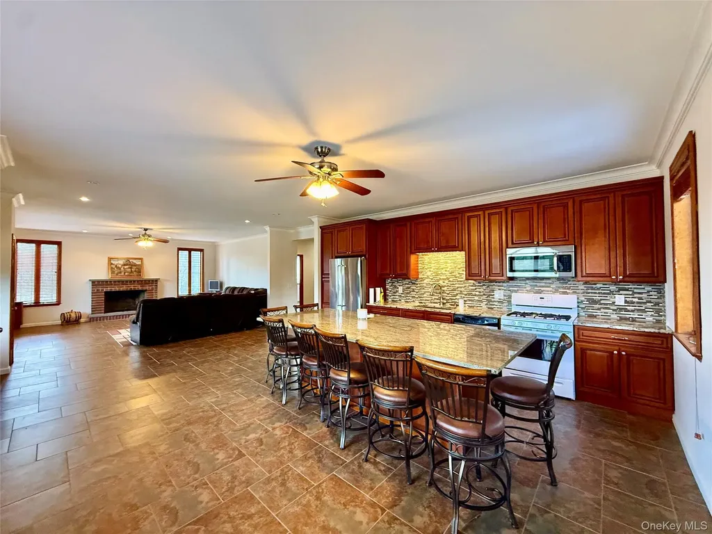 38 Moscoe Road White Lake NY 12786