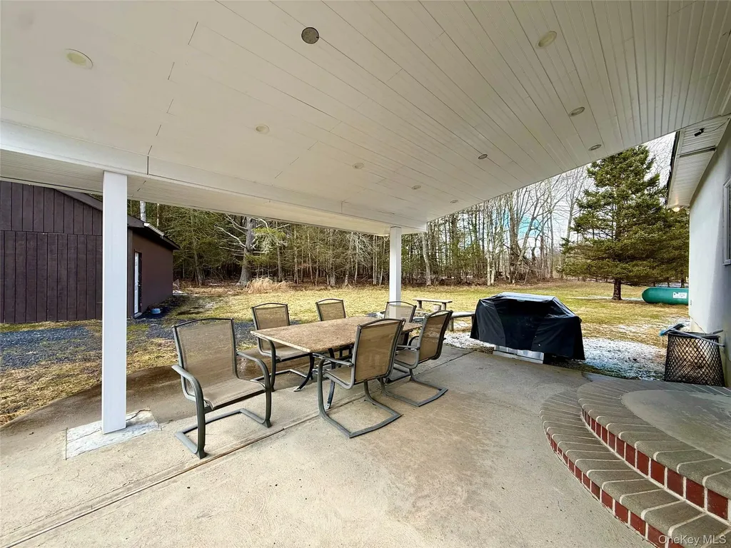 38 Moscoe Road White Lake NY 12786