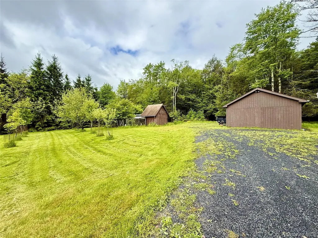 38 Moscoe Road White Lake NY 12786