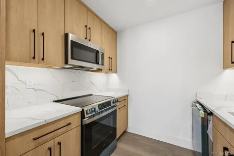 325 Manville Road Pleasantville NY 10570