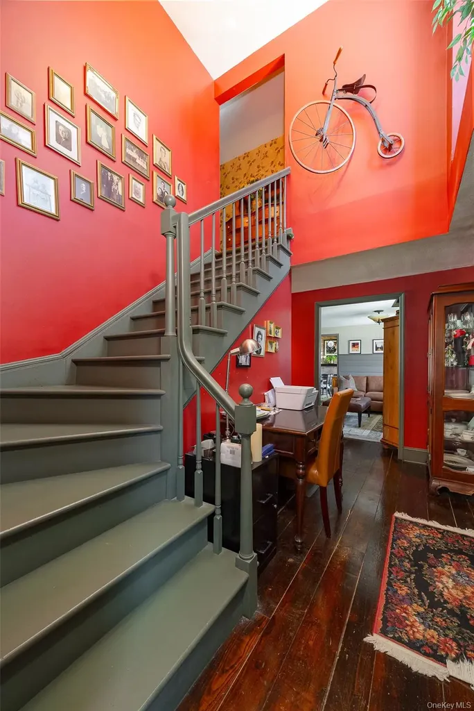 40 Ireland Drive Poughkeepsie NY 12603