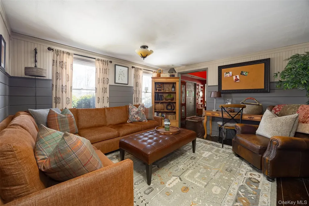 40 Ireland Drive Poughkeepsie NY 12603