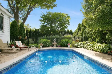 1 Webster Road Scarsdale NY 10583