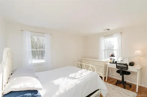16 Saddle Ridge Drive Hopewell Junction NY 12533