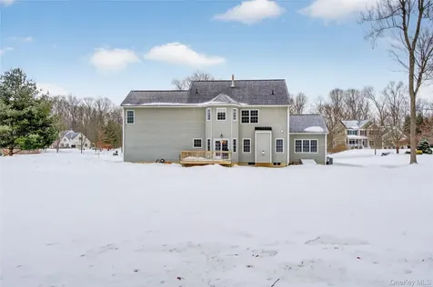 31 Dew Drop Lane Hopewell Junction NY 12533