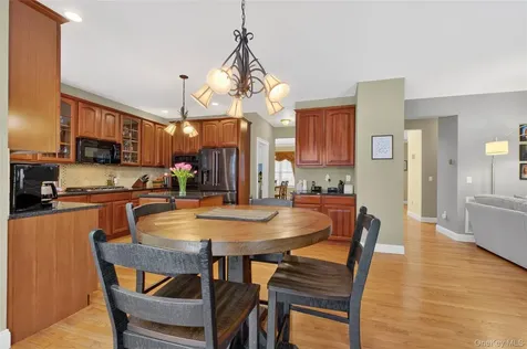 31 Dew Drop Lane Hopewell Junction NY 12533