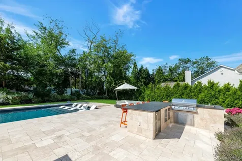 165 Marine Place Greenport NY 11944