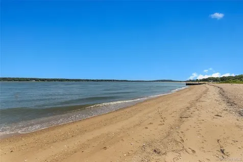 165 Marine Place Greenport NY 11944