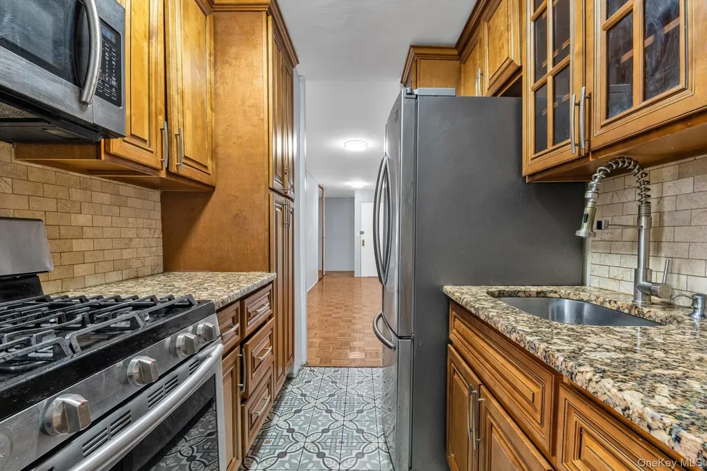 1019 Van Siclen Avenue Brooklyn NY 11207