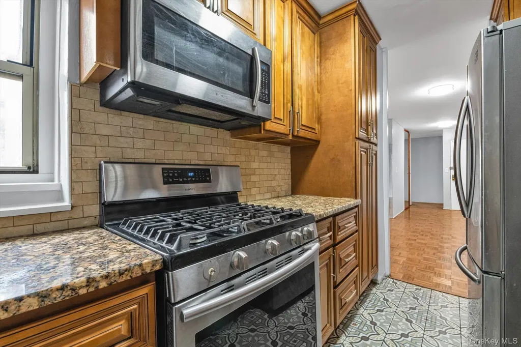 1019 Van Siclen Avenue Brooklyn NY 11207
