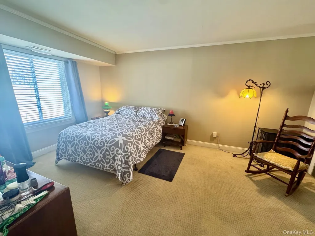 1 Aspen Court Coram NY 11727