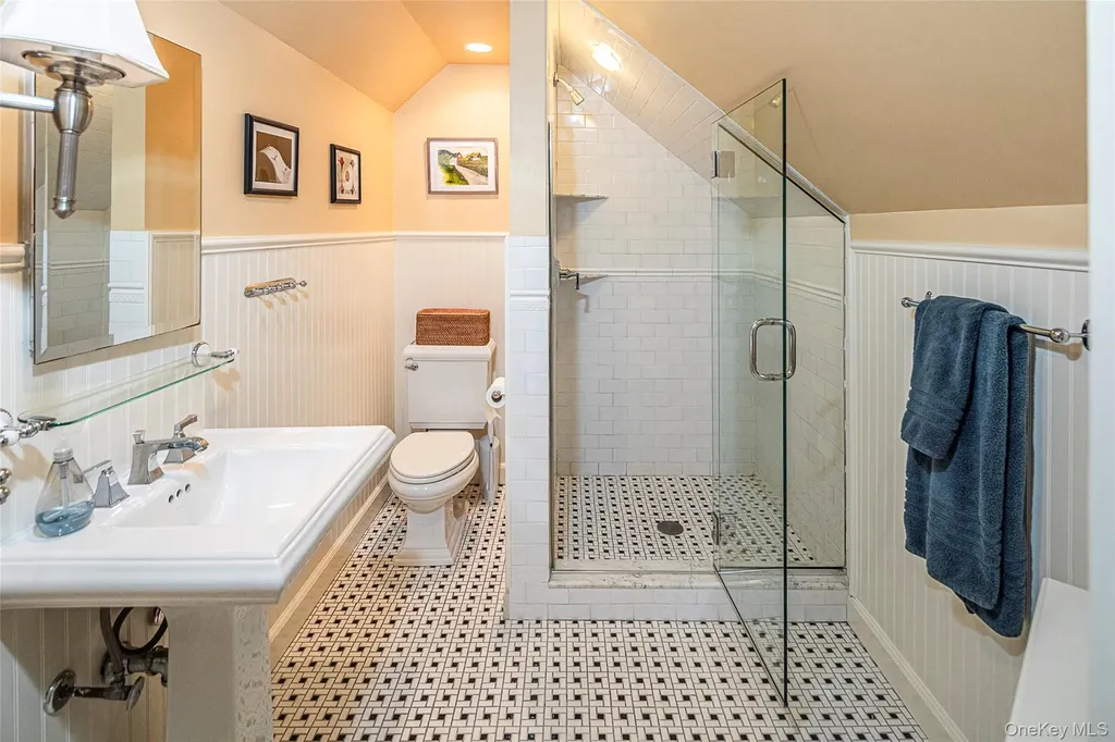 42 Edgewood Avenue Mount Vernon NY 10552