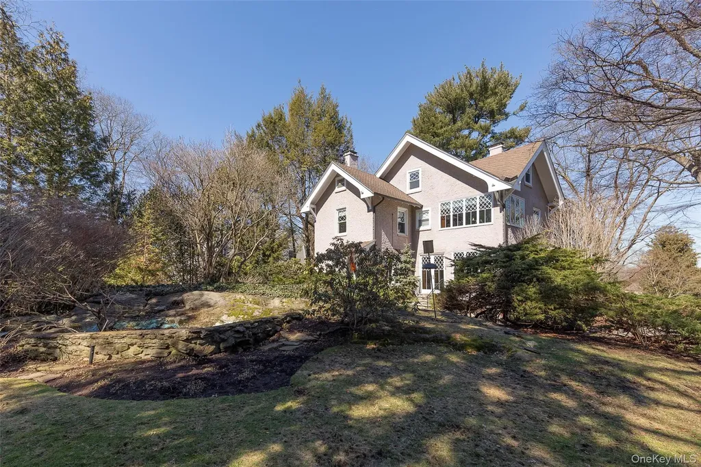 42 Edgewood Avenue Mount Vernon NY 10552