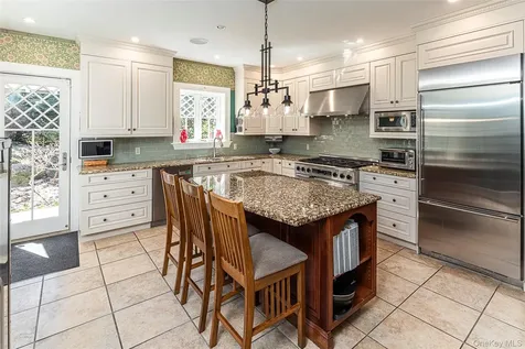 42 Edgewood Avenue Mount Vernon NY 10552