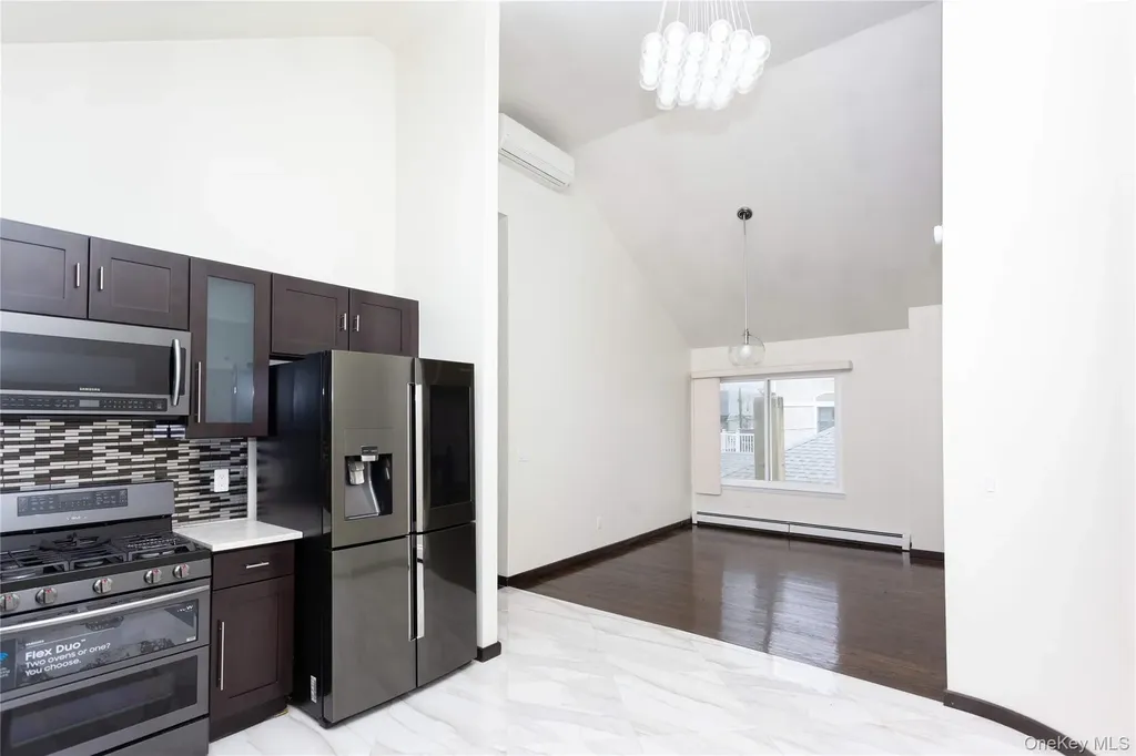 428 E Harrison Street Long Beach NY 11561
