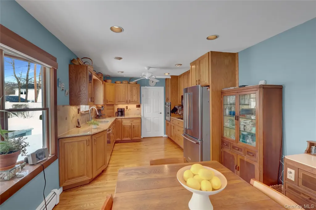 286 Hallock Road Stony Brook NY 11790