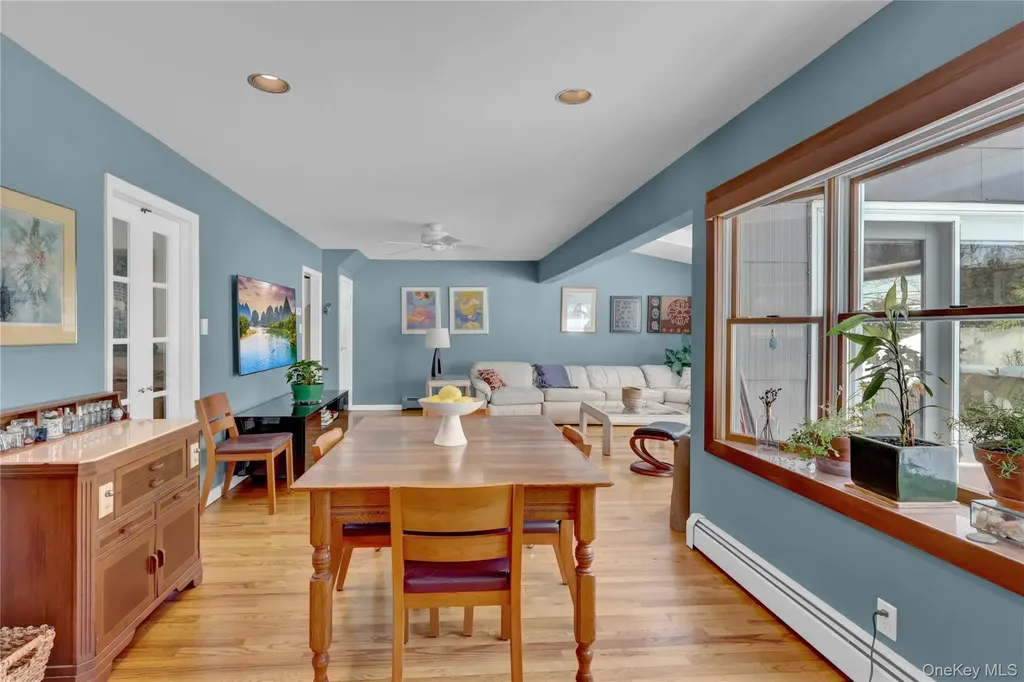 286 Hallock Road Stony Brook NY 11790