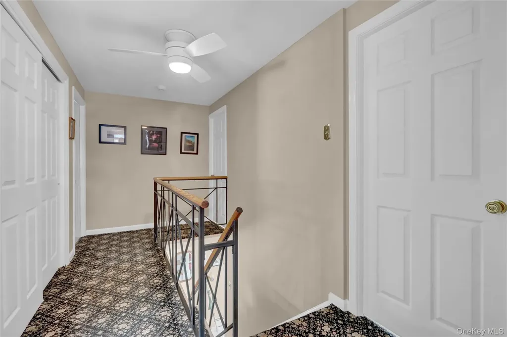 286 Hallock Road Stony Brook NY 11790