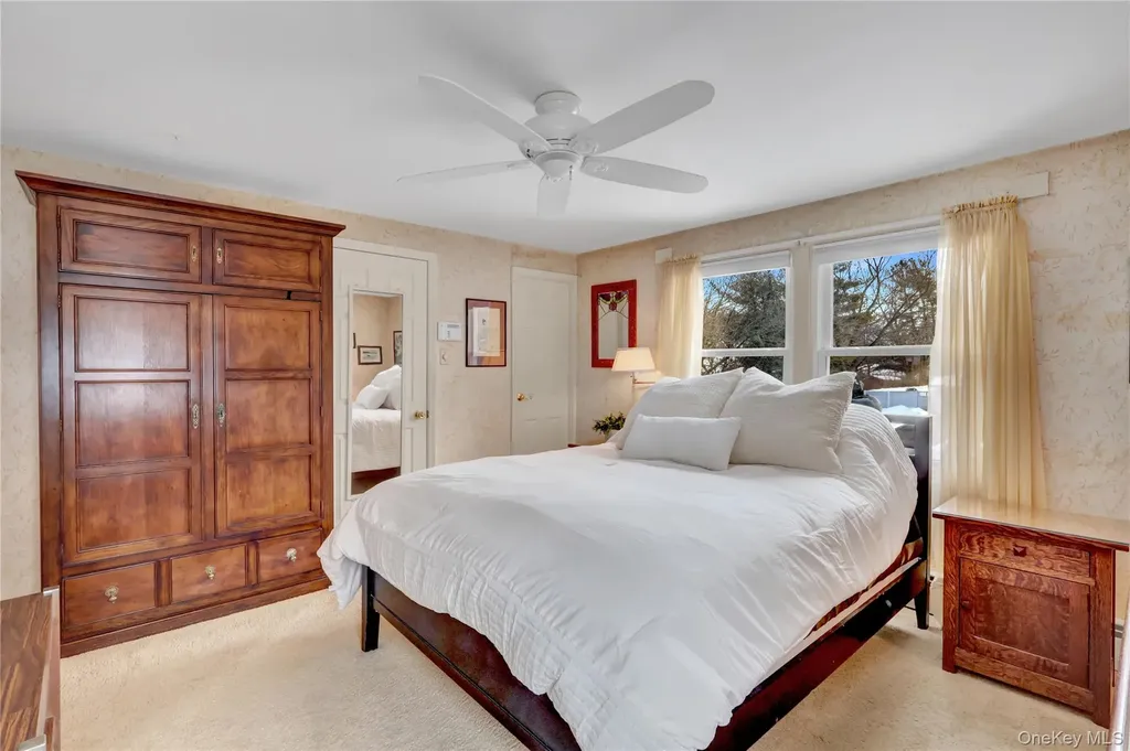 286 Hallock Road Stony Brook NY 11790