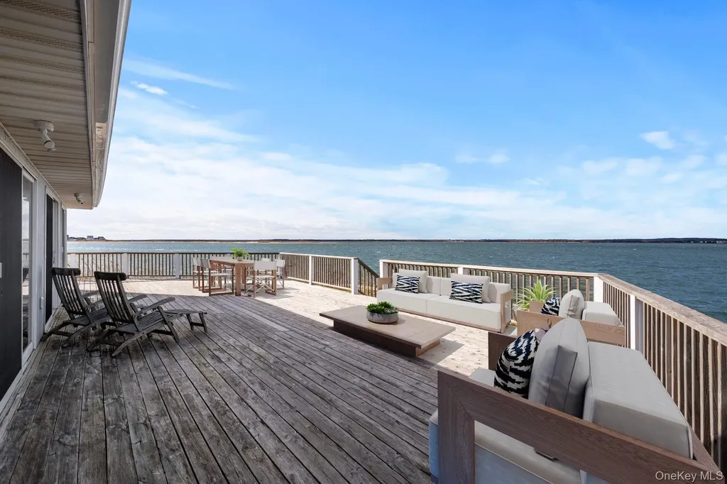 654A Dune Road Westhampton Dunes NY 11978