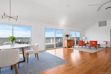 654A Dune Road Westhampton Dunes NY 11978