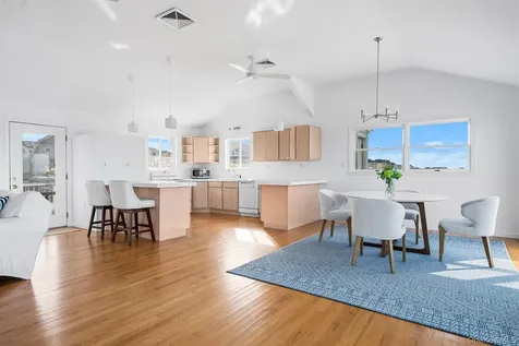654A Dune Road Westhampton Dunes NY 11978