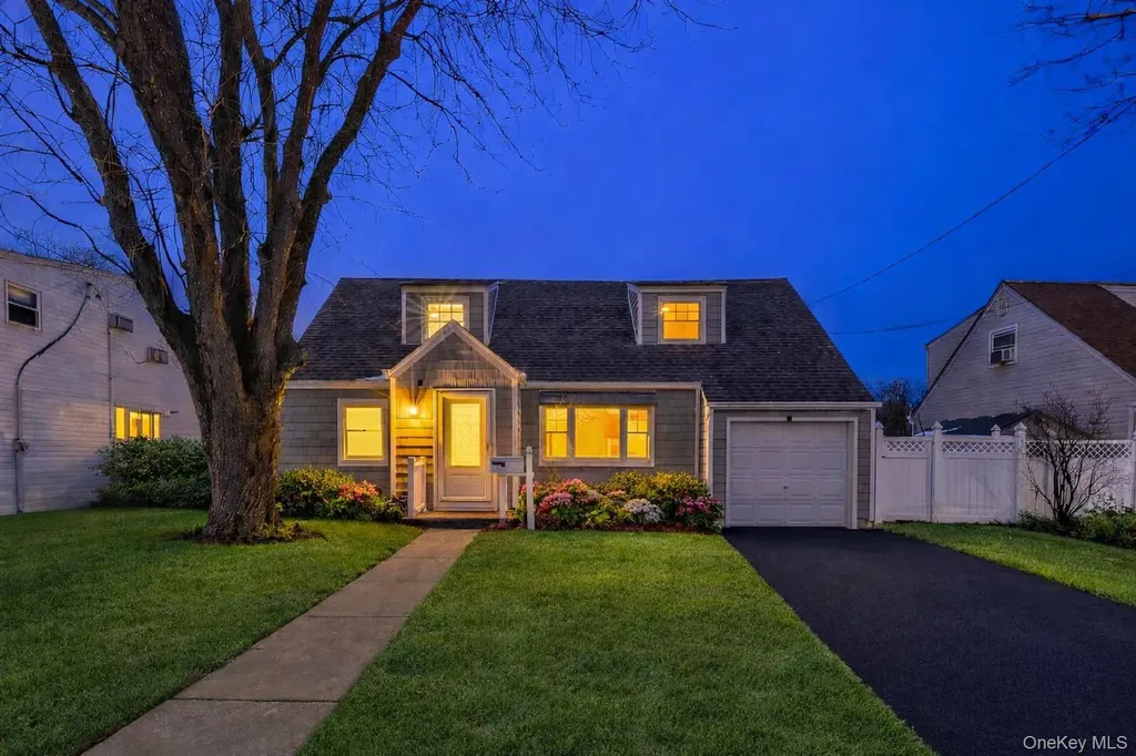 3451 3rd Street Oceanside NY 11572