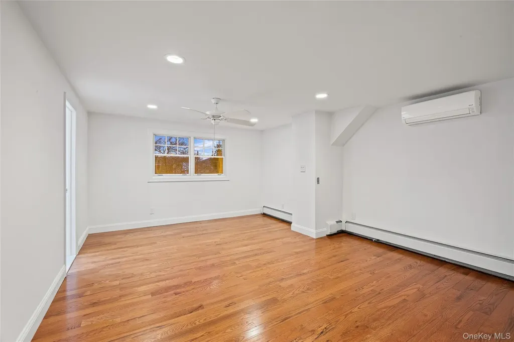 3451 3rd Street Oceanside NY 11572