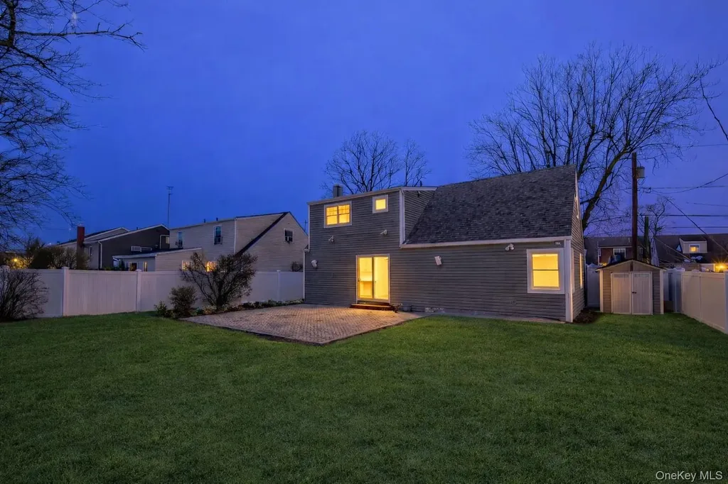 3451 3rd Street Oceanside NY 11572