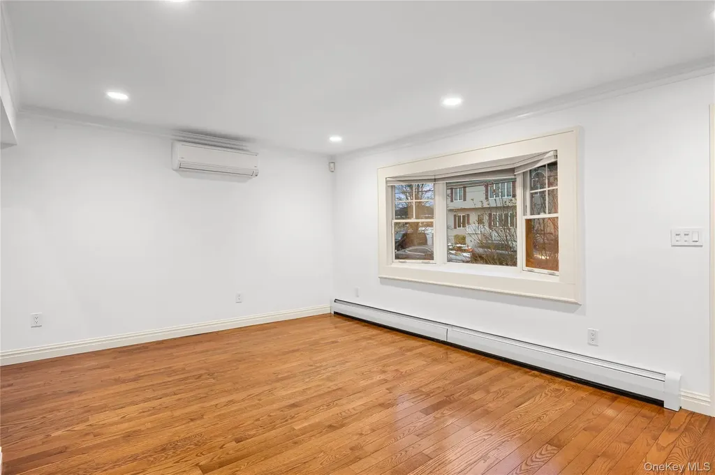 3451 3rd Street Oceanside NY 11572