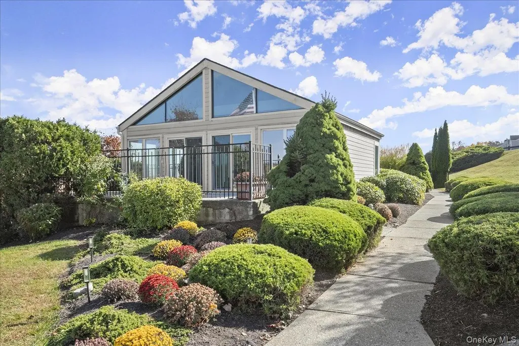 1707 Eagles Ridge Road Brewster NY 10509